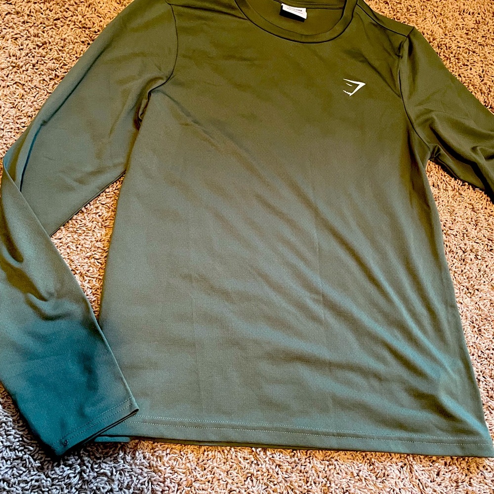 Gym Shark Long Sleeve